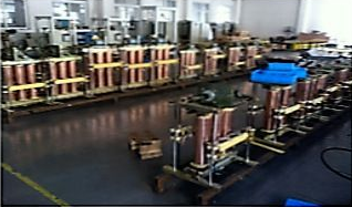 三相電動柱式調(diào)壓器